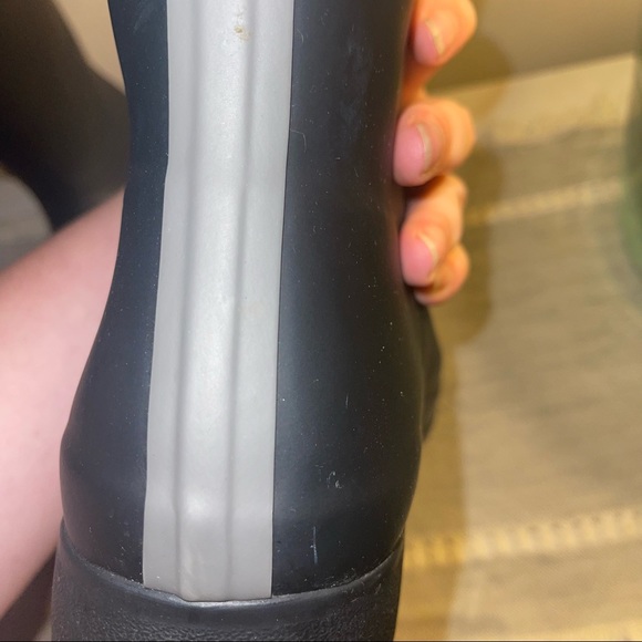 SOLD - Hunter Original Tour Short Packable Rain Boot - Picture 4 of 16